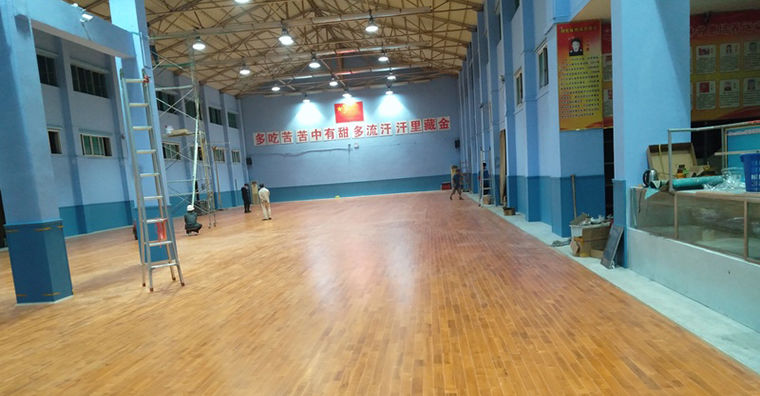 湖北羽毛球館體育木地板鋪裝案例